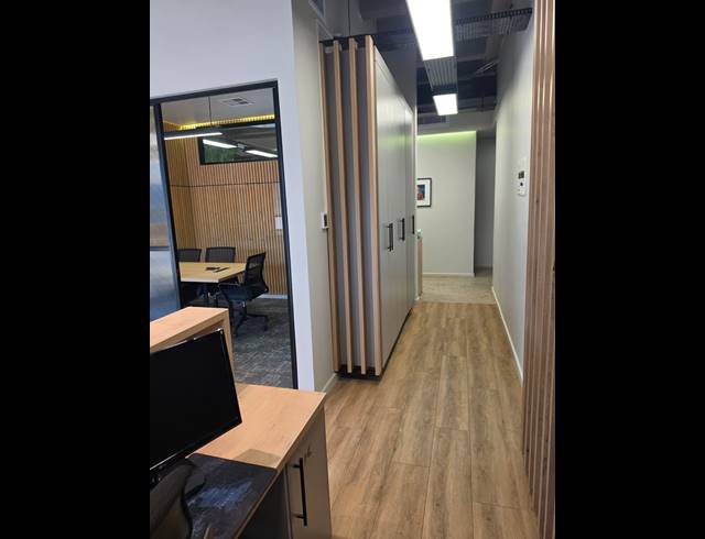 115M² OFFICE TO LET IN BALLITO DISTRICT